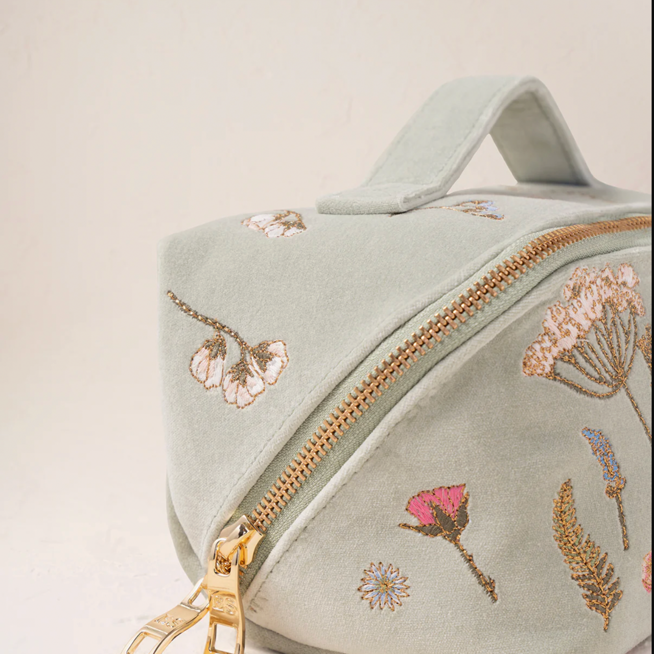 Pressed Flowers Open Flat Makeup Bag in Sage