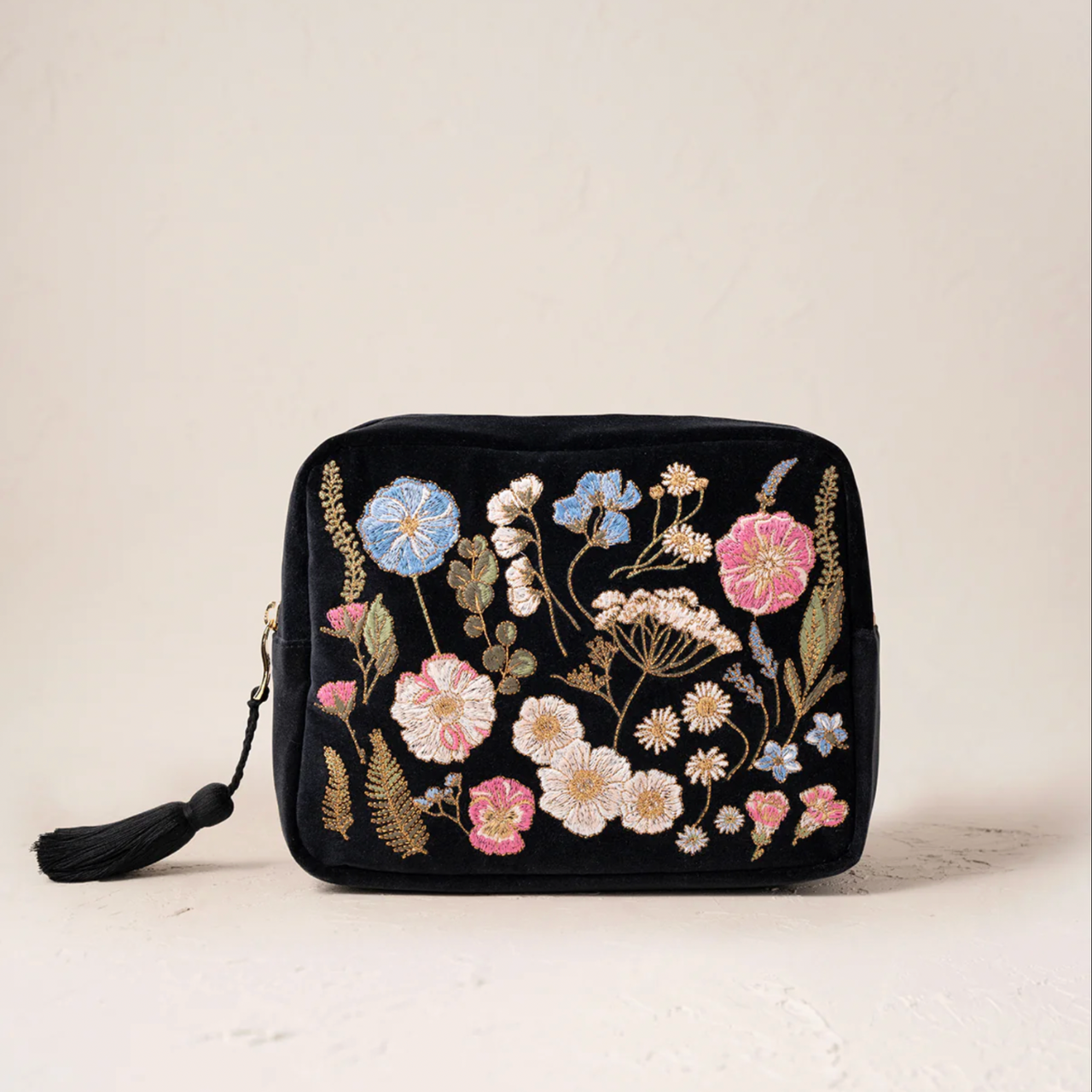 Pressed Flowers Velvet Wash Bag in Charcoal