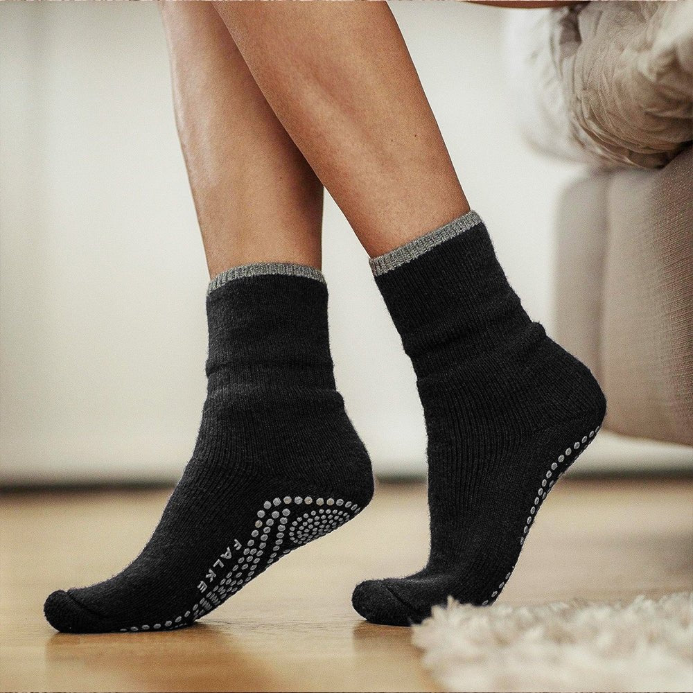 Cuddle Pads Slipper Socks