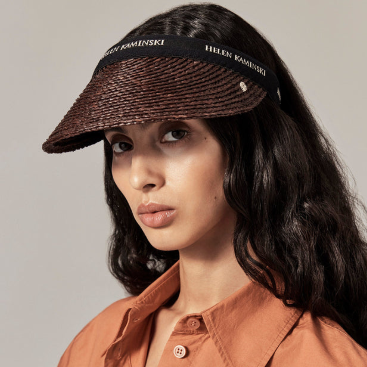 Bianca Visor in Chocolate/Black