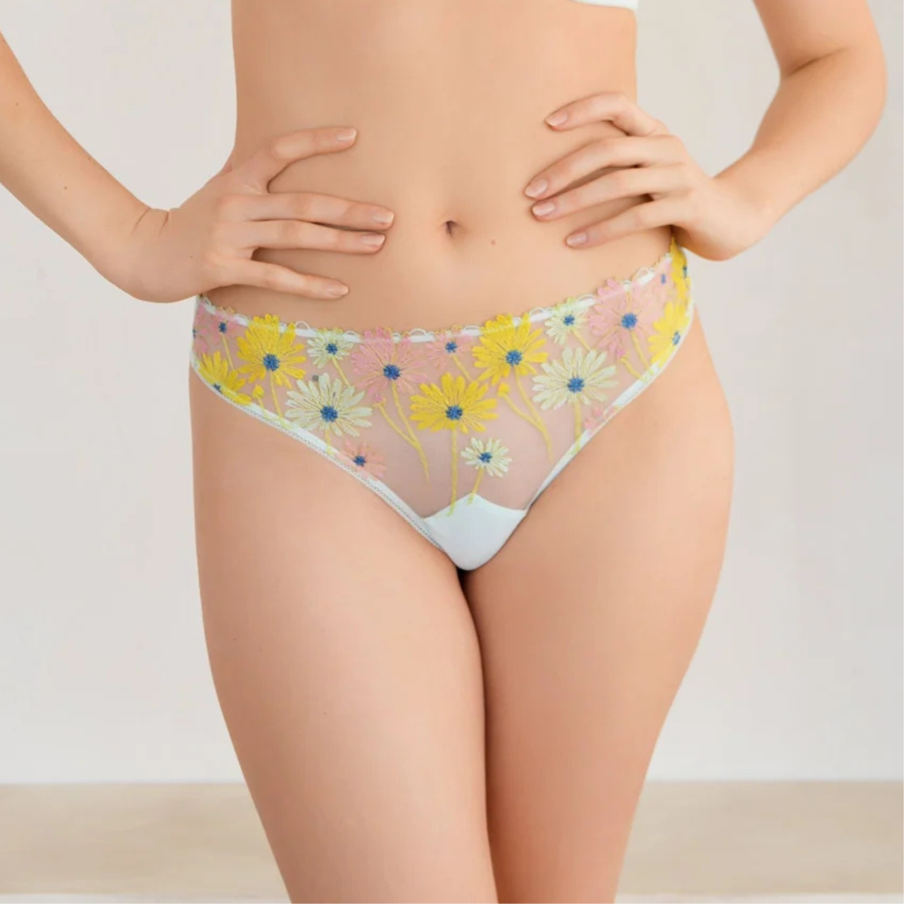 Danse des Fleurs Thong in Menthe