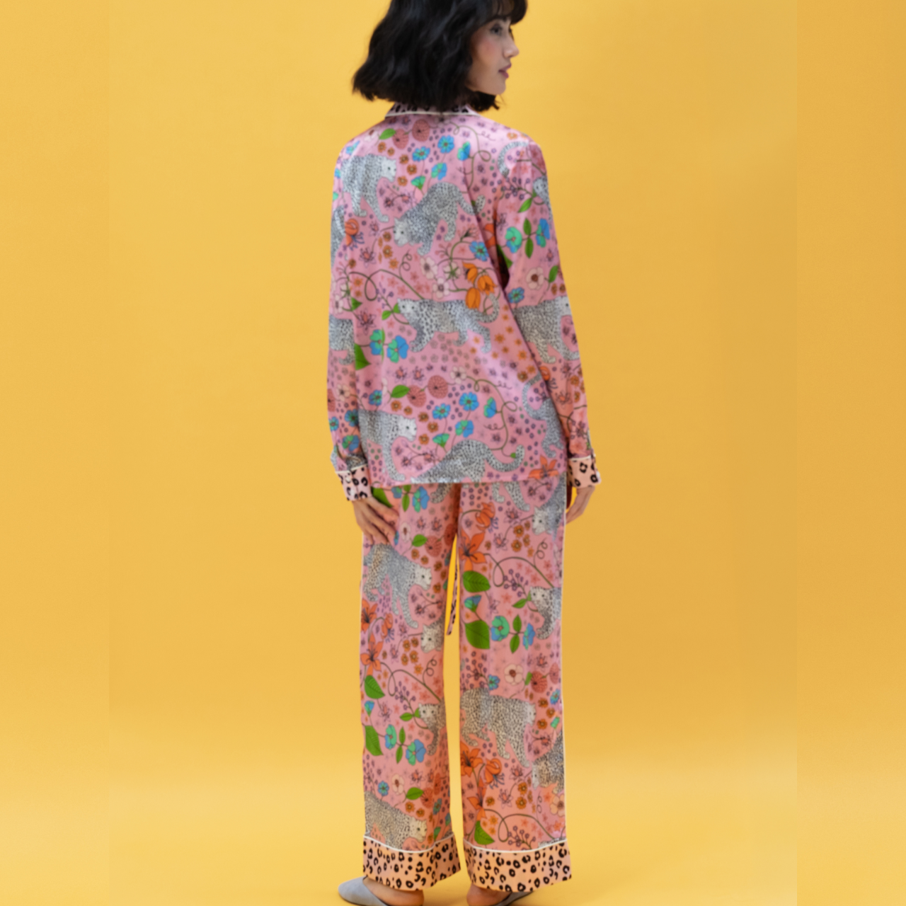 Snow Leopard Silk Pyjamas in Pink