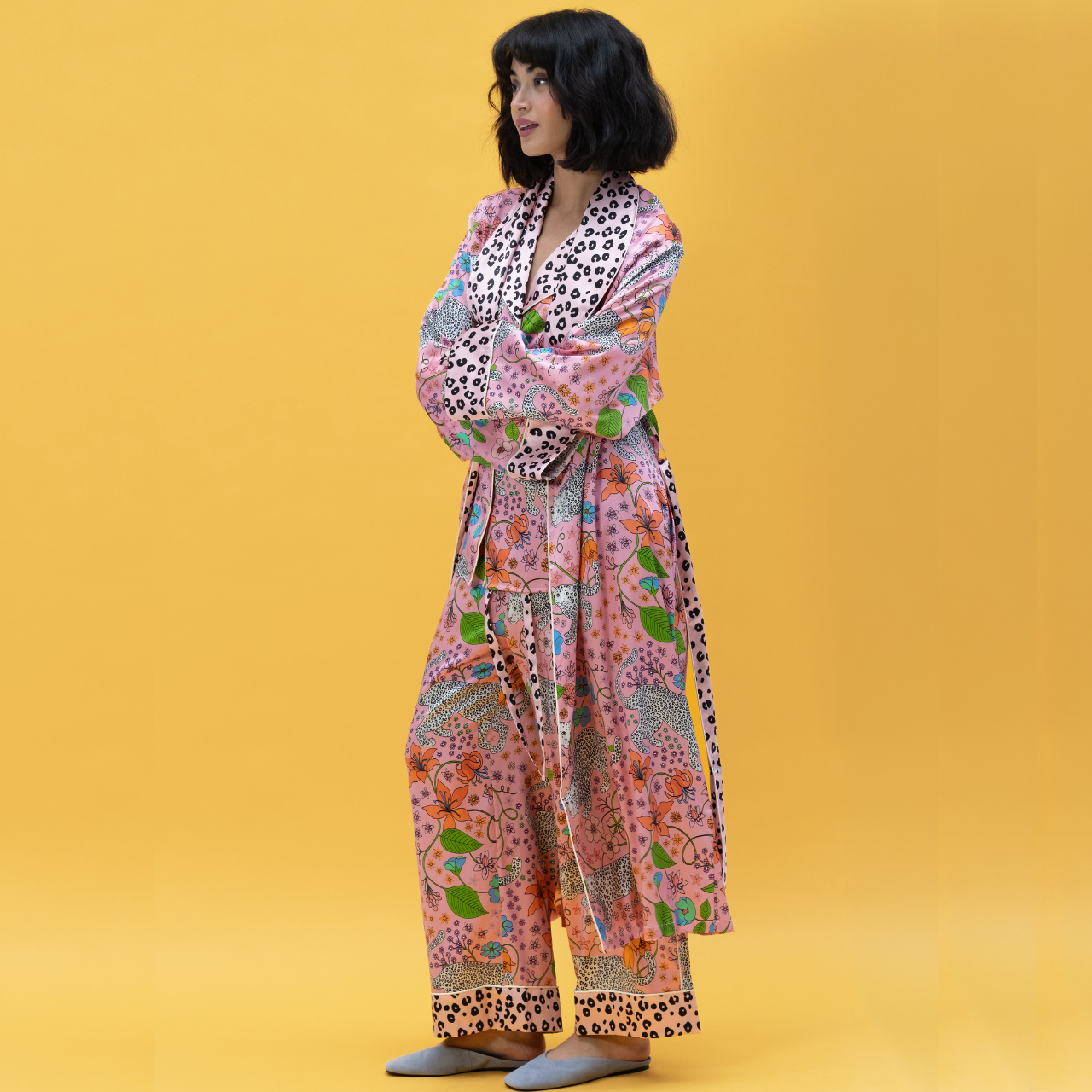Snow Leopards Long Silk Robe in Pink