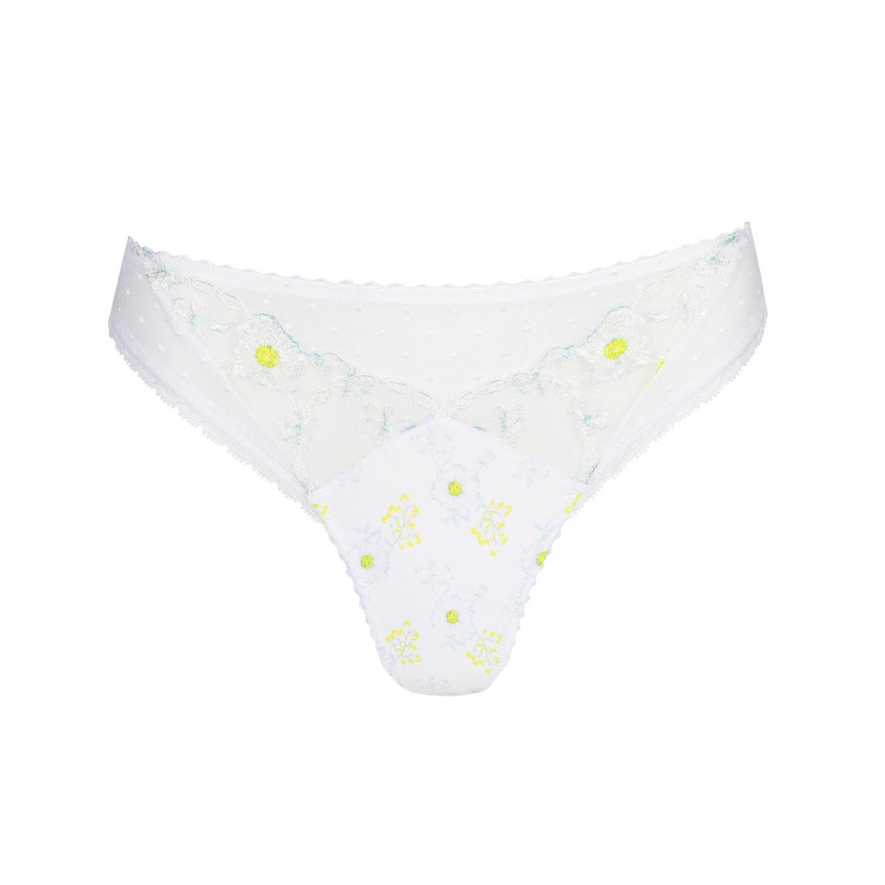 Chen Thong in White Yacht