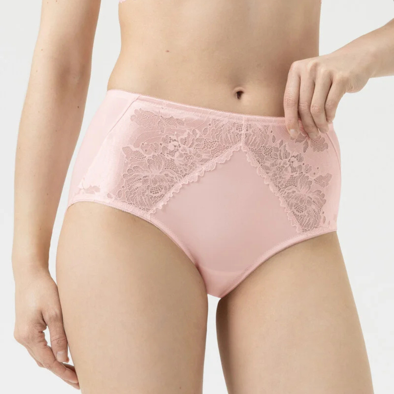 Serie Luxurious High Waisted Brief in Bonbon Pink