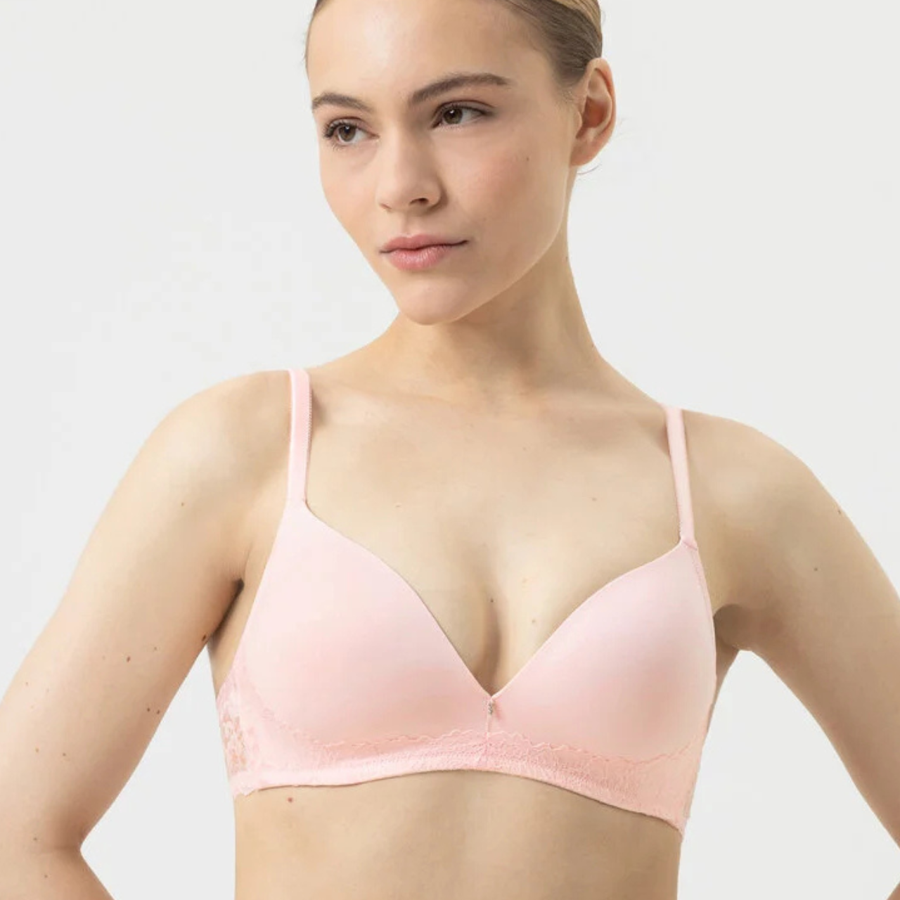 Serie Luxurious Padded Soft Bra in Bonbon Pink