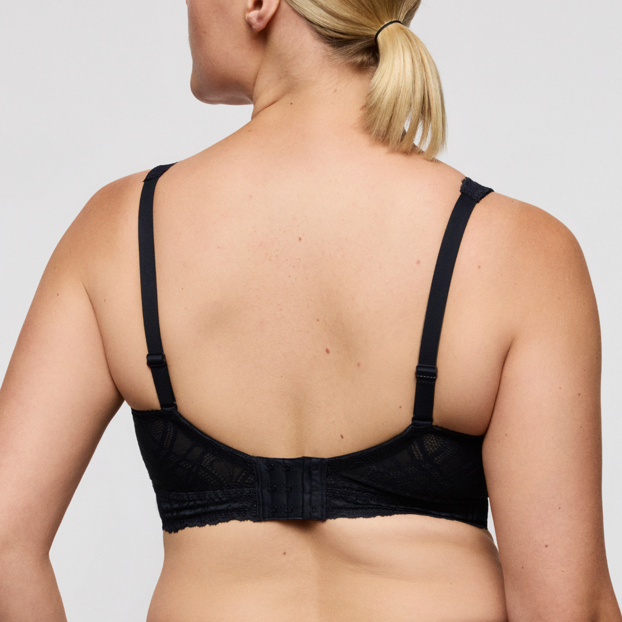Salerno Bralette in Midnight Blue