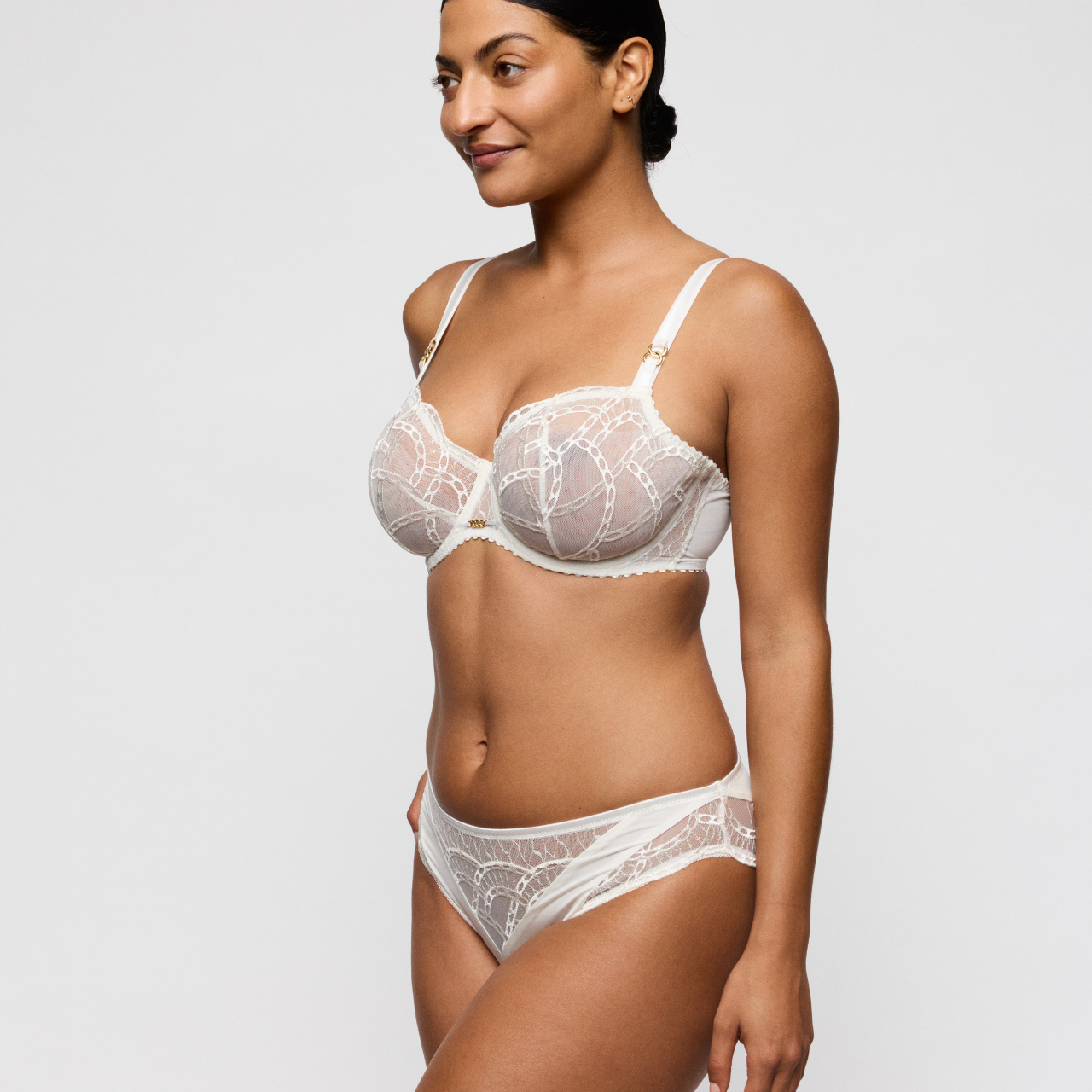 Naica Rio Brief