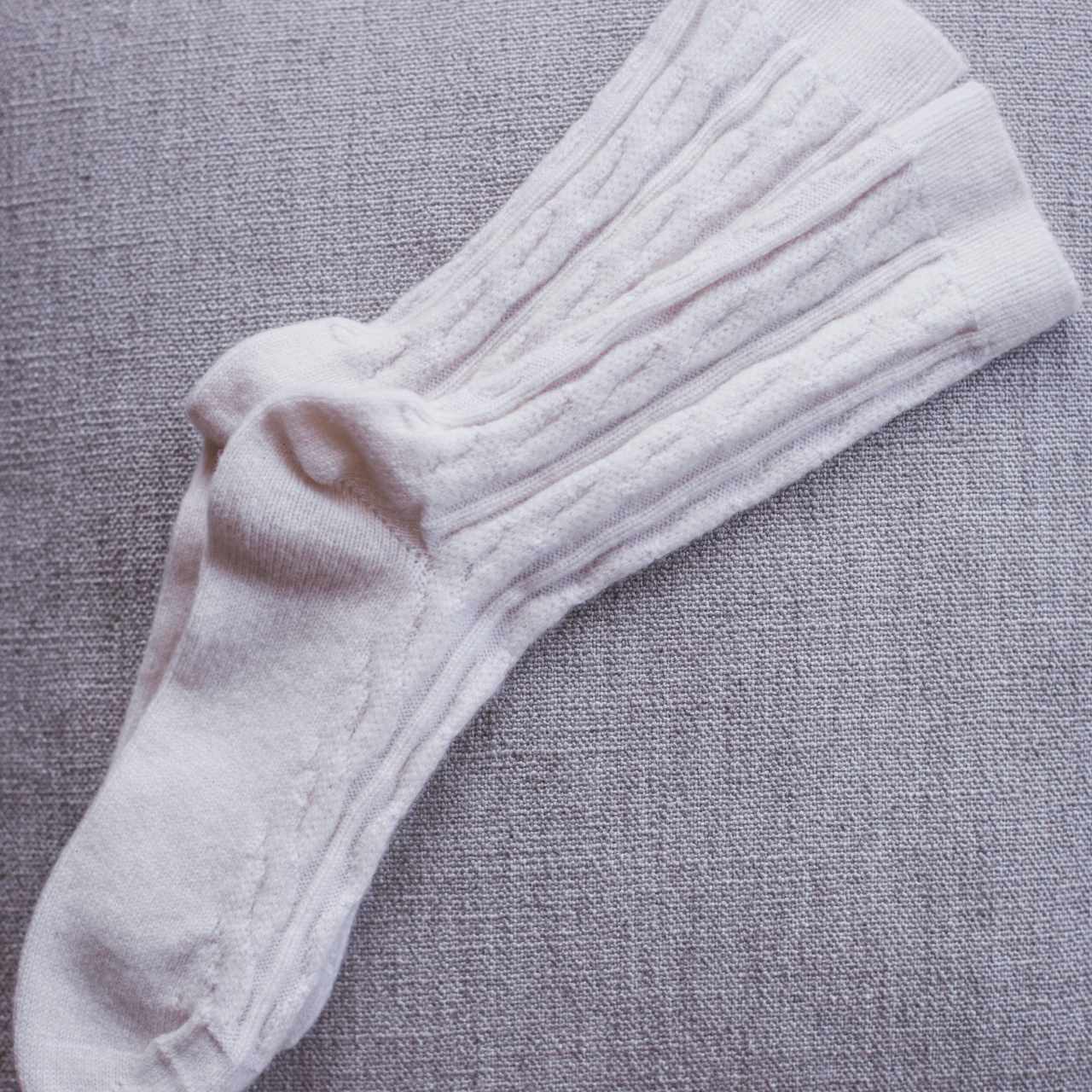 Cashmere Cable Bed-Socks