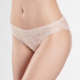 Aubade, Rosessence, seamless, lace, italian brief, no vpl, in blush, Caroline Randell.