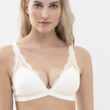 Serie Poetry Fame Triangle Padded Bra