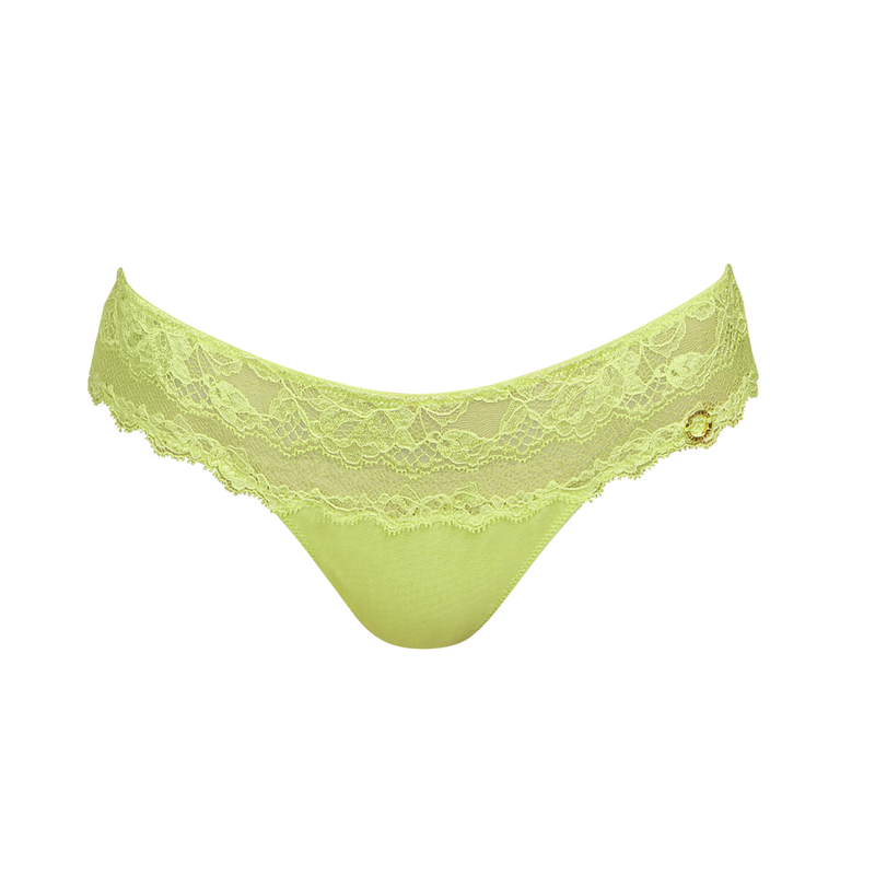Eve Thong in Golden Apple