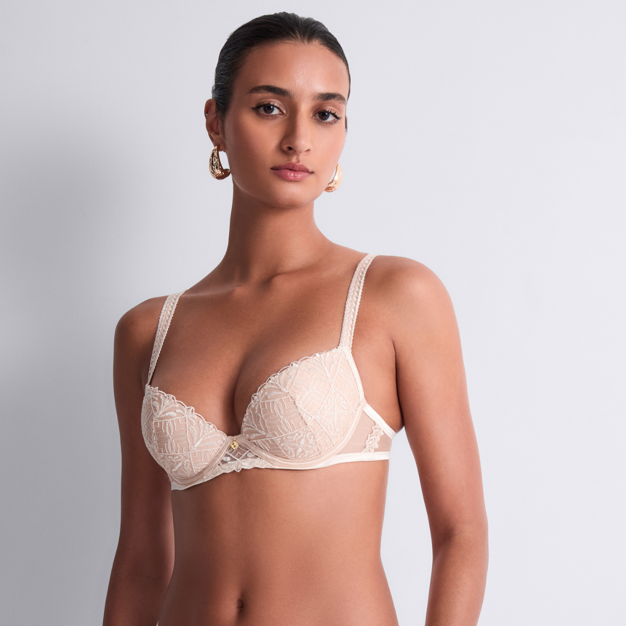 Iconic Calypso Moulded Plunge Bra in Dune