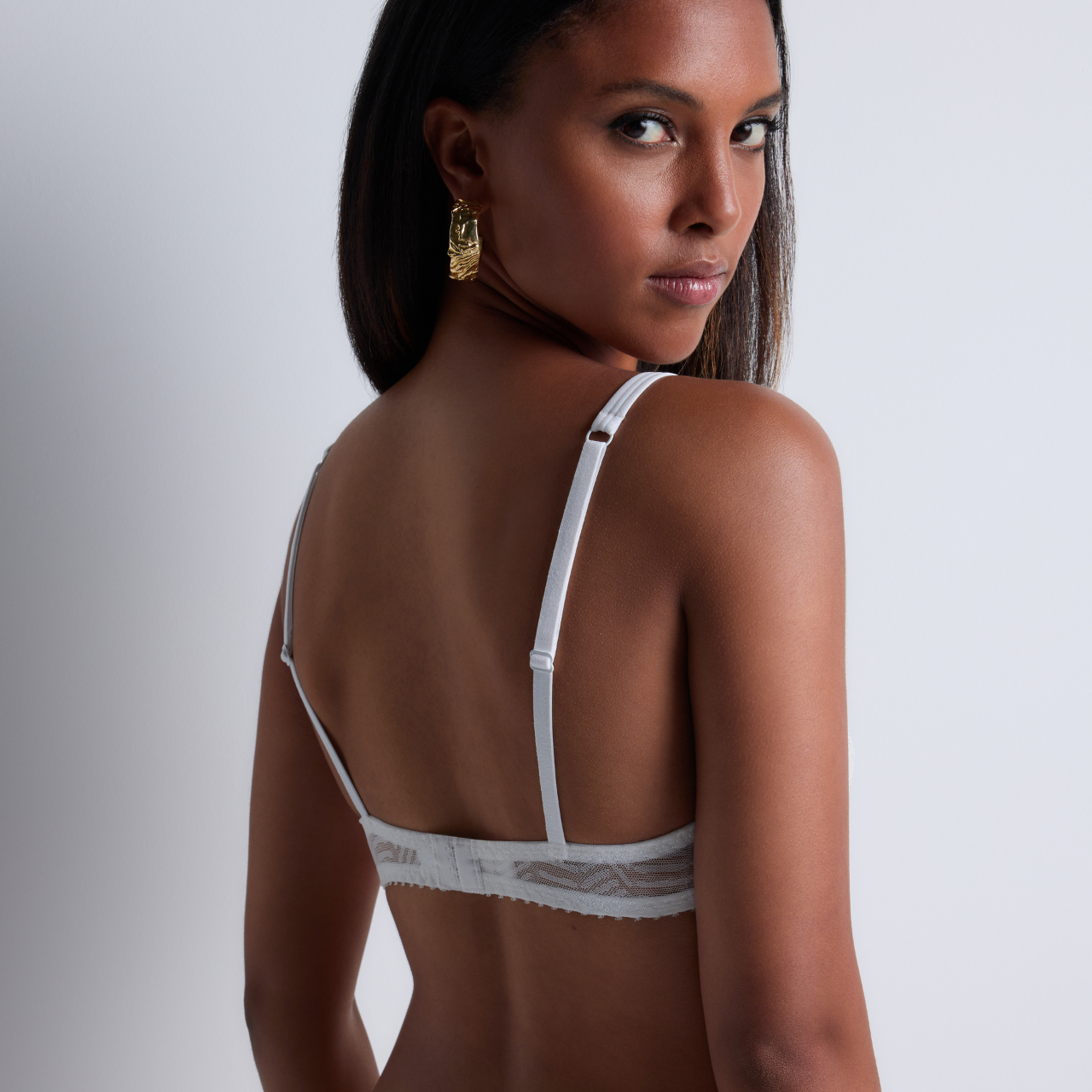 Vibes Padded Plunge Bra in Pearl