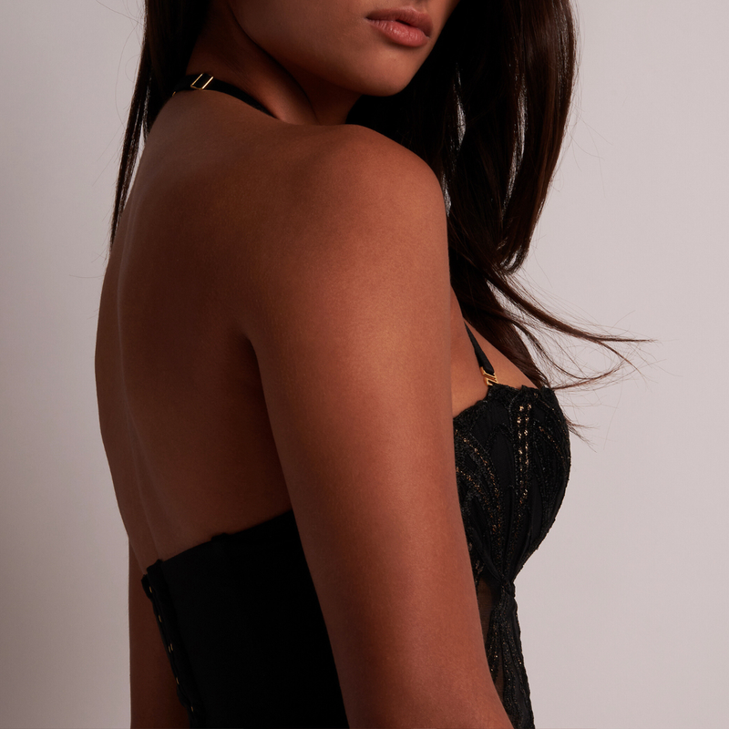 My Desire Bustier in Scarlet Date