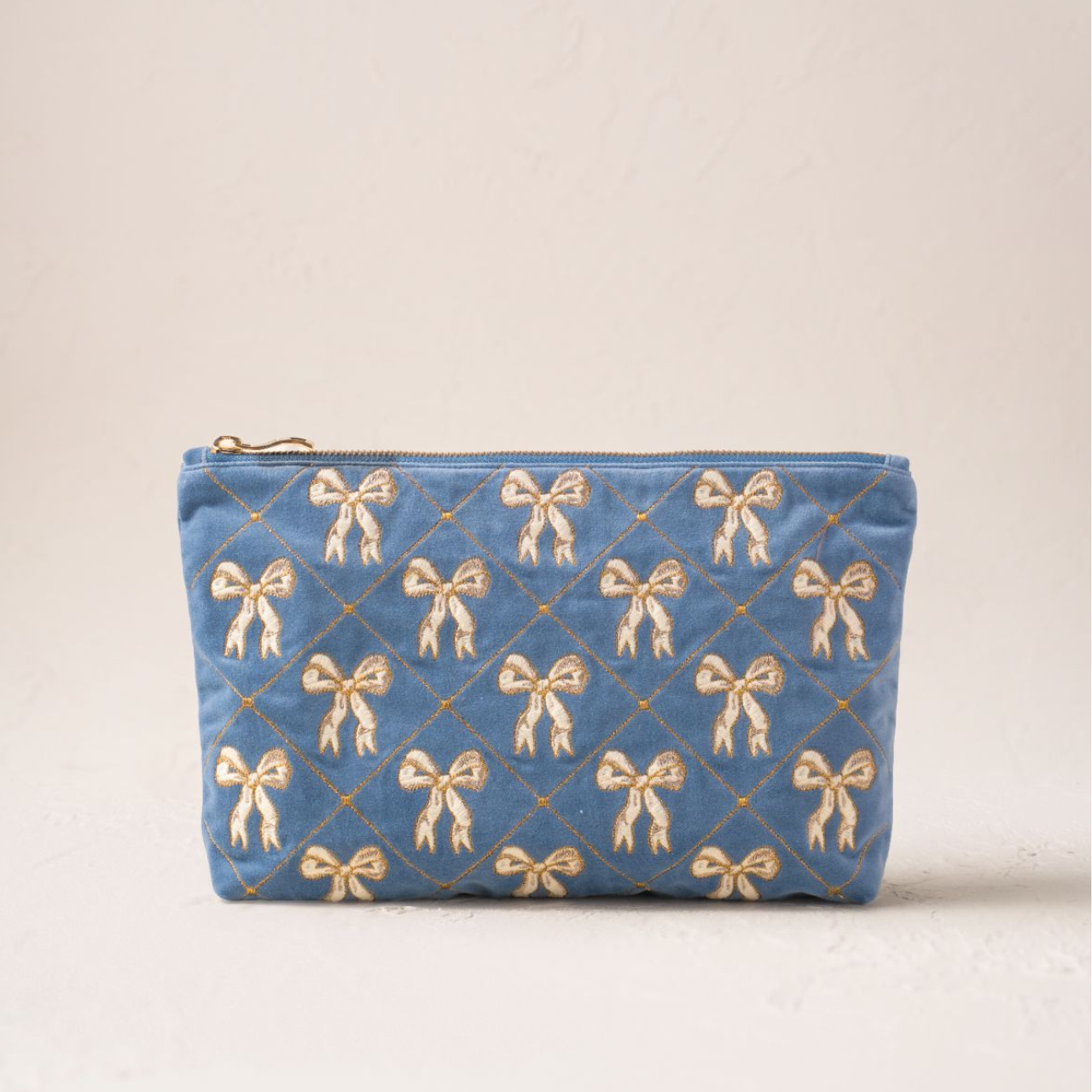 Pressed Lattice Bows Everyday Velvet Pouch In Dusky Blue
