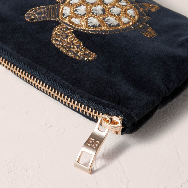 Turtle Conservation Charcoal Coin Purse