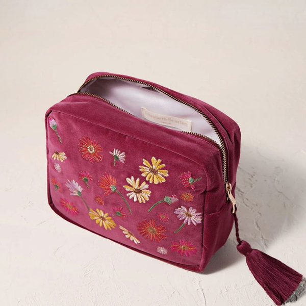 Wildflower Dry Rose Wash Bag