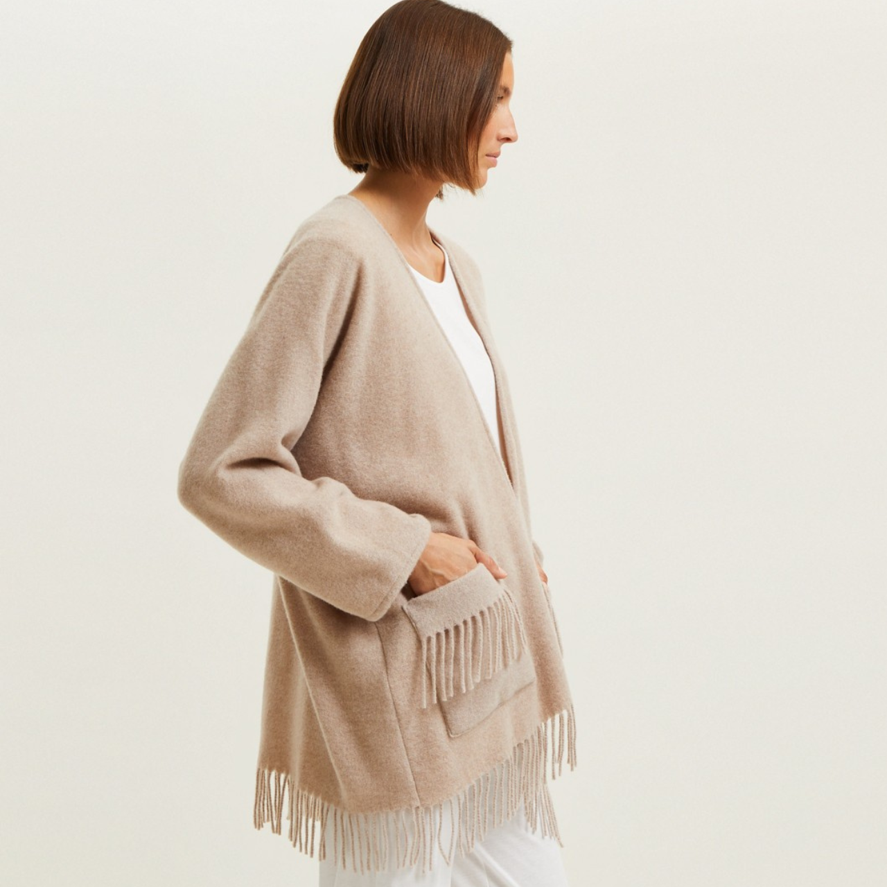 Laurence Tavernier Eponyme Wool Short Poncho in Barley | Caroline