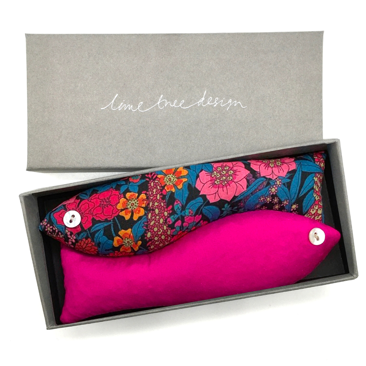 Box of 2 Lavender Fish in Carmen