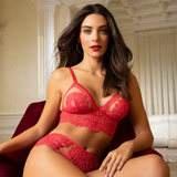 Desirs de Venice Lace Bralette in Grenat Venise