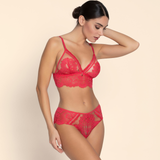 Desirs de Venice Lace Bralette in Grenat Venise