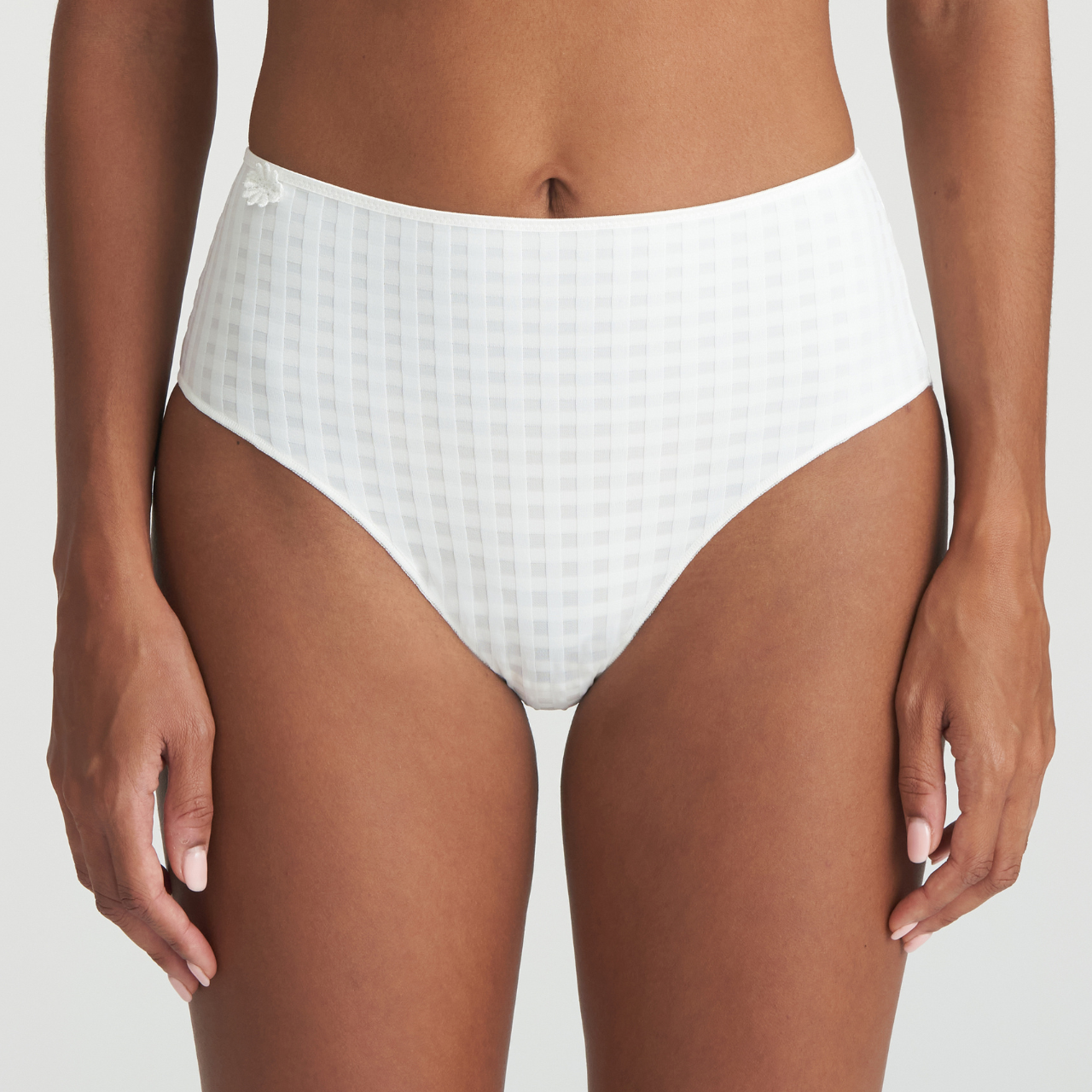 Avero Full Brief