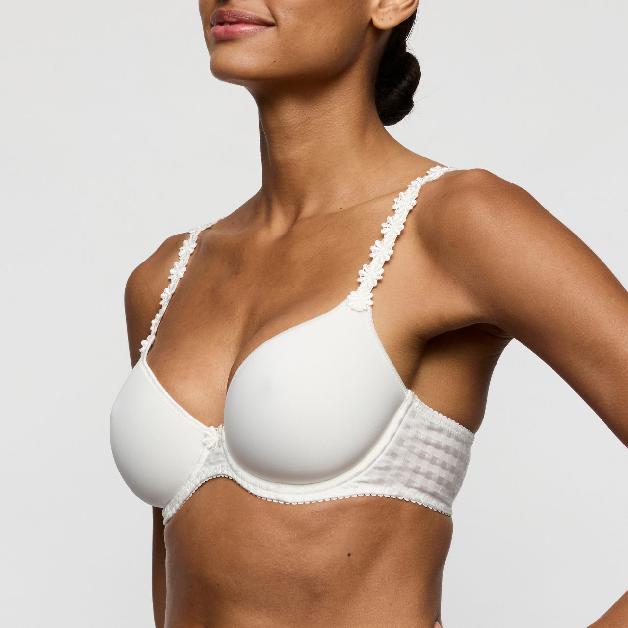 Avero Spacer Bra
