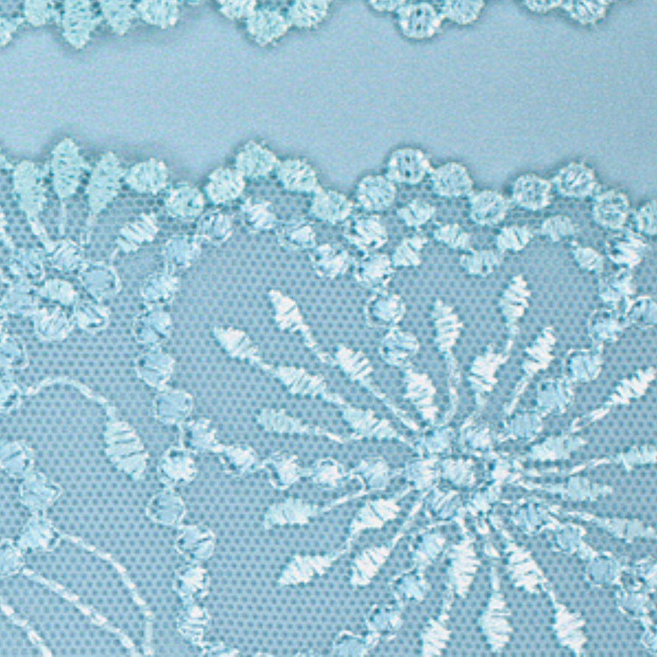 Jane Horizontal Seam Bra in Milky Blue