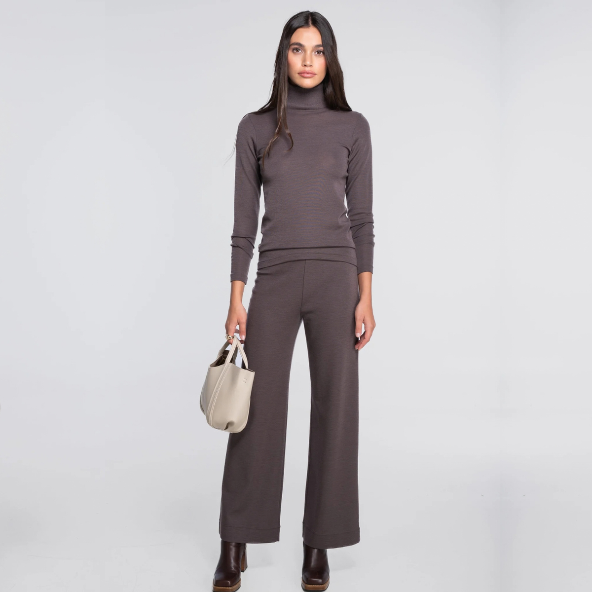 Wide-Leg Wool and Silk Trousers in Taupe
