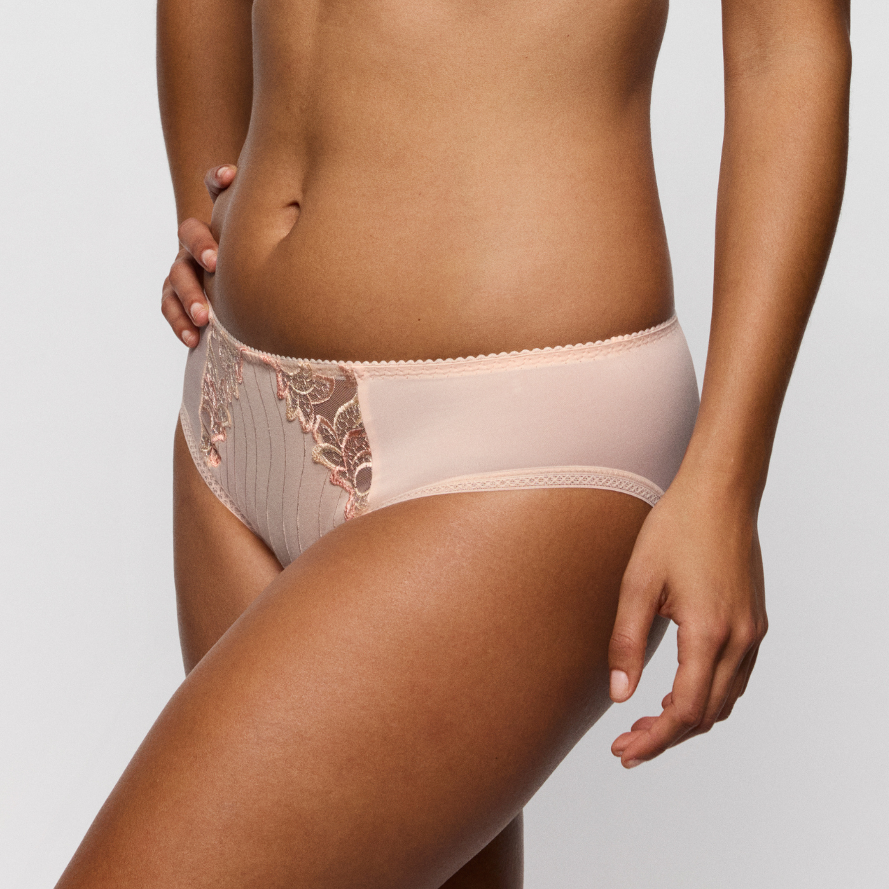 Deauville Rio Brief in Venus