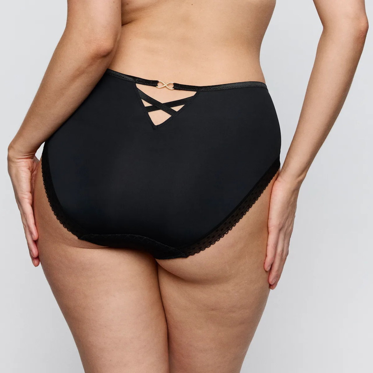 Jokko Full Brief in Black