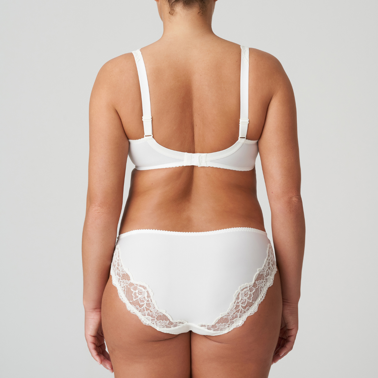 Madison Full Cup Bra in Natural