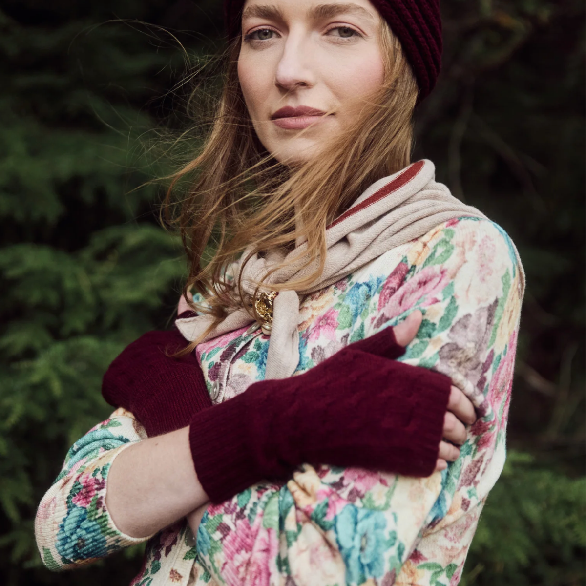 Cable Knit Cashmere Wrist Warmers