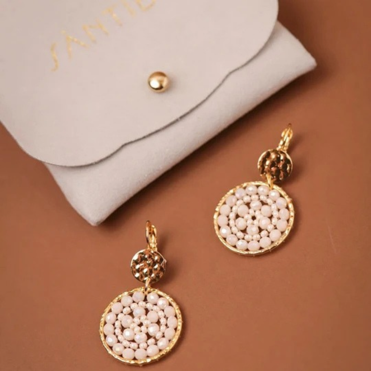 Paradise Earrings in Sable