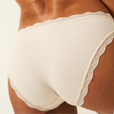 Coconut Ice Knicker Box