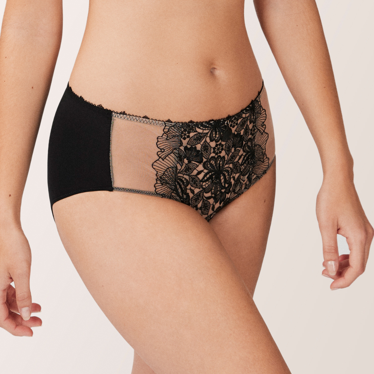 Agathe Deep Brief in Black