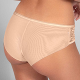 Allure Shorty in Amande