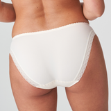Gythia Rio Brief in Geisha