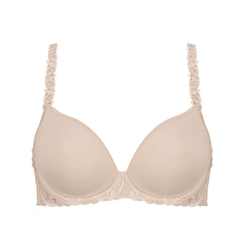 Simone Perele, spacer foam cup, smooth, tshirt, sweetheart shape, underwired, bra, in nude, beige colour, with embroidery detail along the band and strap, adjustable straps, which clip into a halter and racer back. 