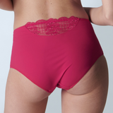 Reve Deep Brief in Cranberry