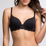 Simone Perele, Caresse, 3D spacer cups, underwired, smooth, t-shirt, bra, light mould, plunge, low neckline, black, lace along the band and straps, Caroline Randell.